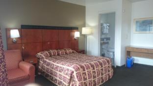 Monterey Fairgrounds Inn Camera foto