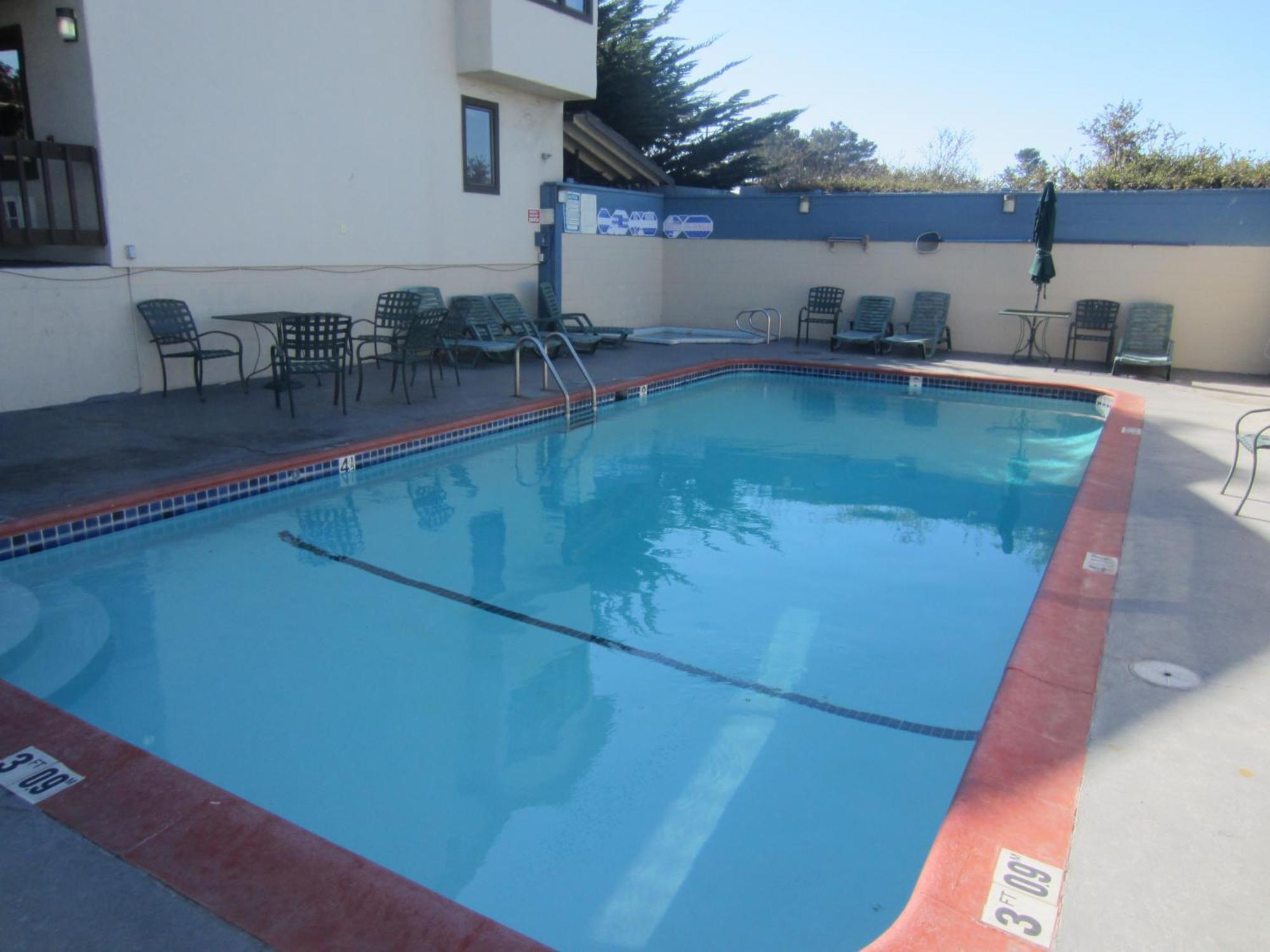 Monterey Fairgrounds Inn Esterno foto